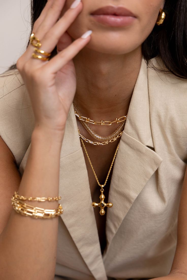 What are the benefits of gold vermeil?