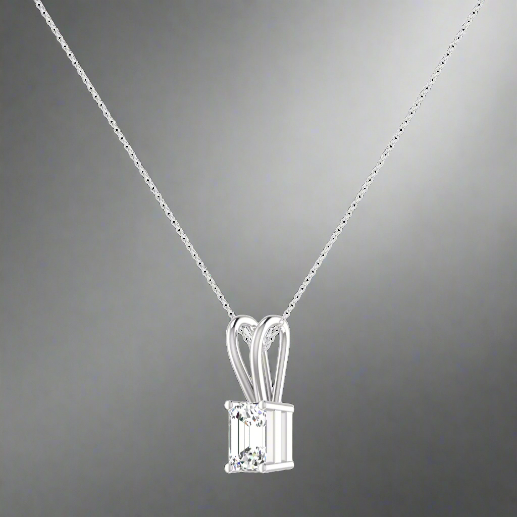 1 CARAT 4 PRONG EMERALD SOLITAIRE NECKLACE